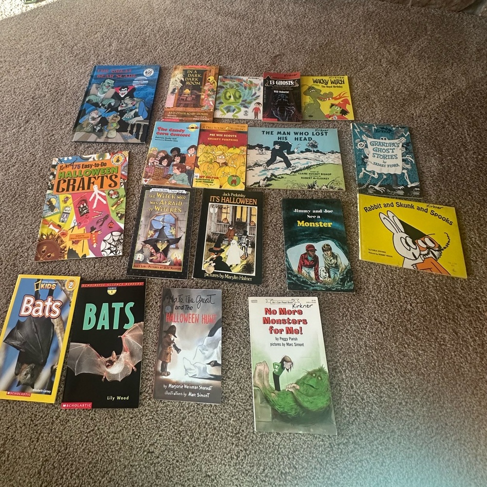 18 vintage Halloween books